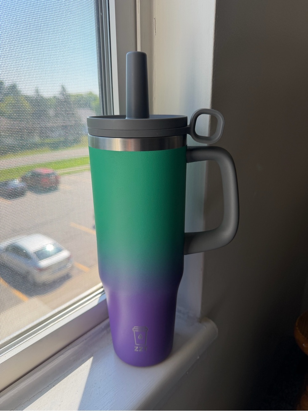 40 OZ ZZT Water Bottle With Straw And Handle Green And Purple
